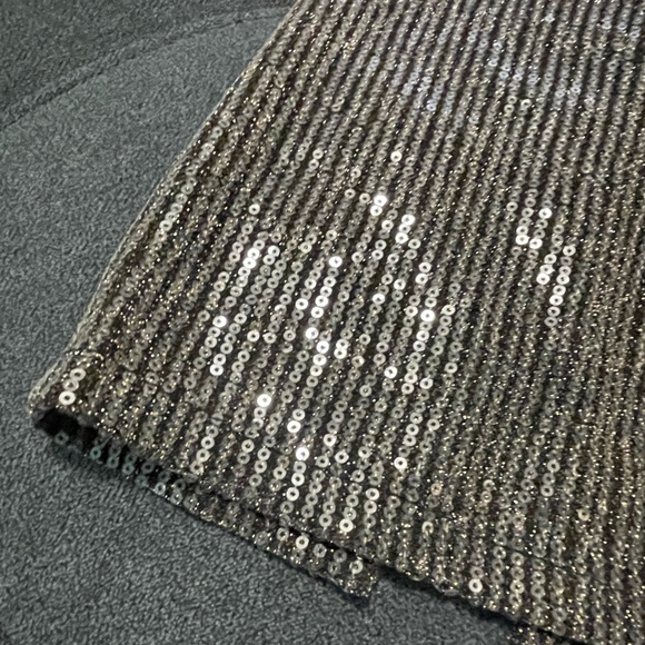 SKIRT - Picture 2 of 2